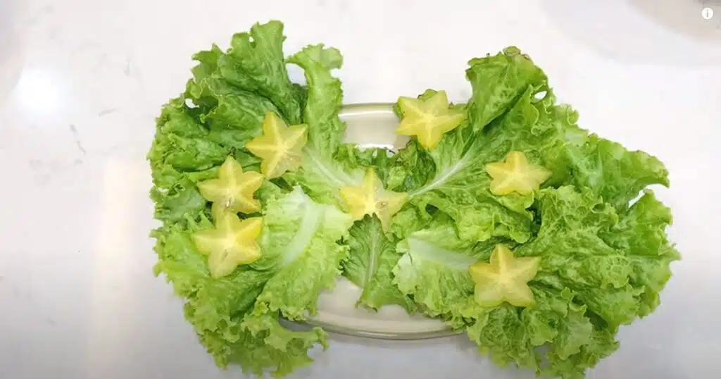 Can you vacuum seal lettuce in bags?