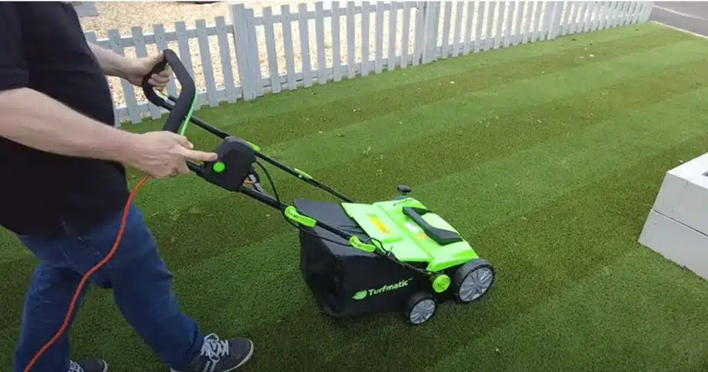 Best Vacuum for Artificial Turf
