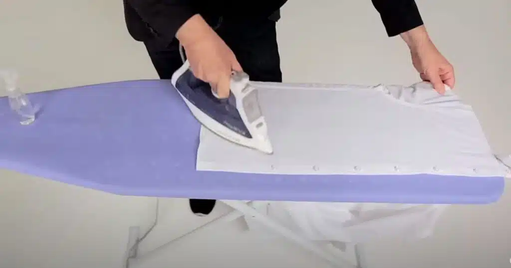 Does vacuum sealing clothes ruin them?