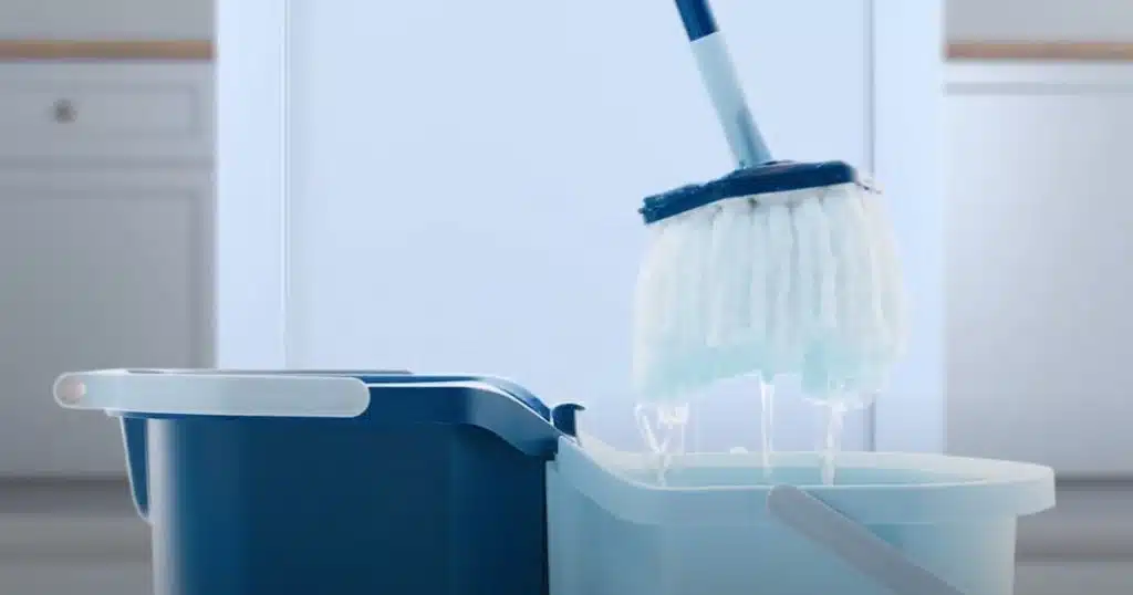 Is it Better to Mop with Hot or Cold Water
