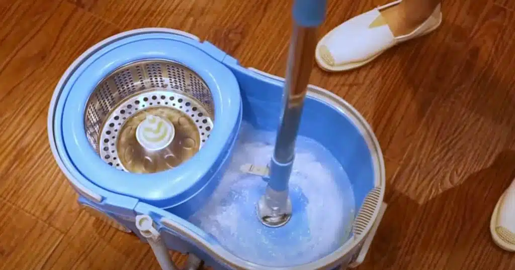 Is it Better to Mop with Hot or Cold Water