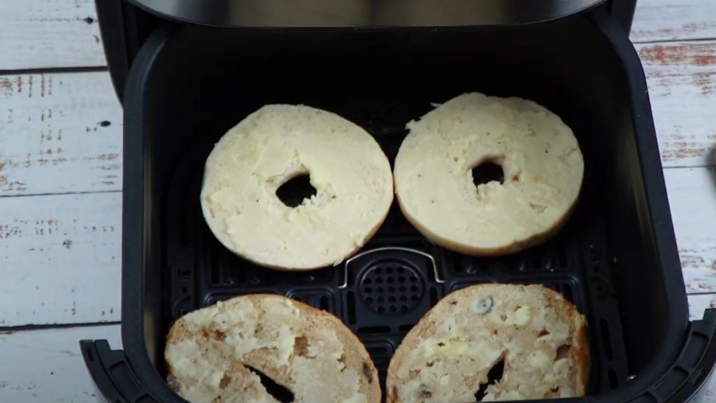 How to Toast a Bagel in an Air Fryer