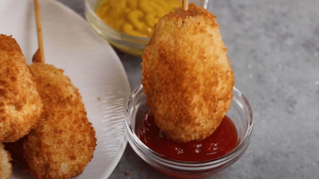 Mini Corn Dogs in Air Fryer