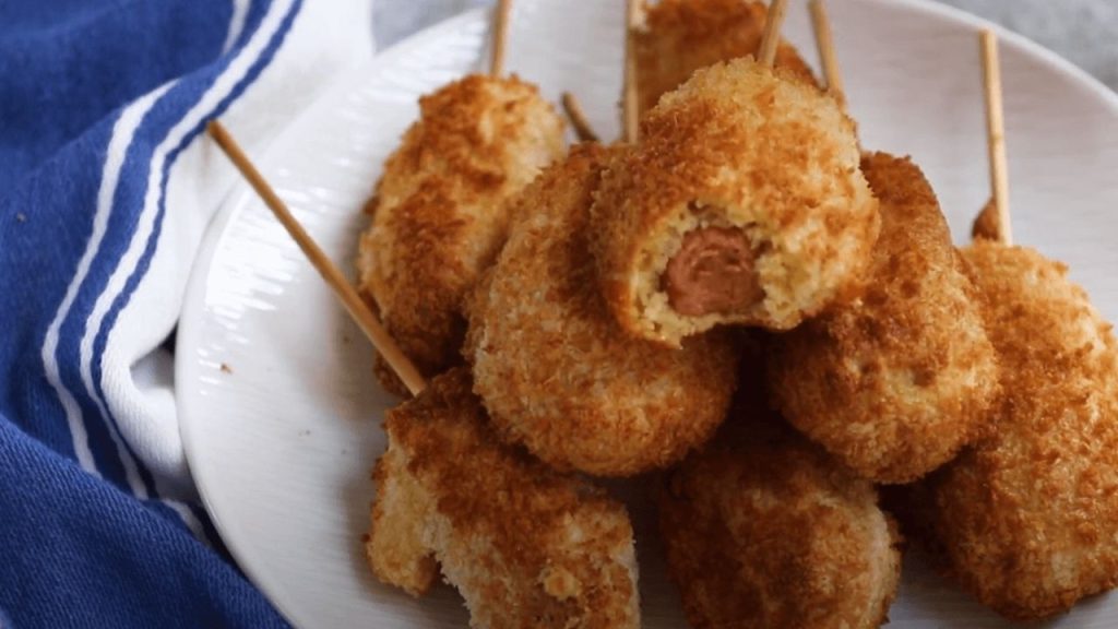 Mini Corn Dogs in Air Fryer