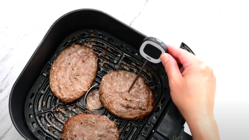 Cook Frozen Turkey Burgers in an Air Fryer