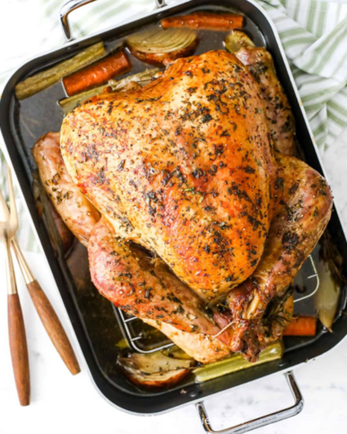 cook a turkey in a roaster